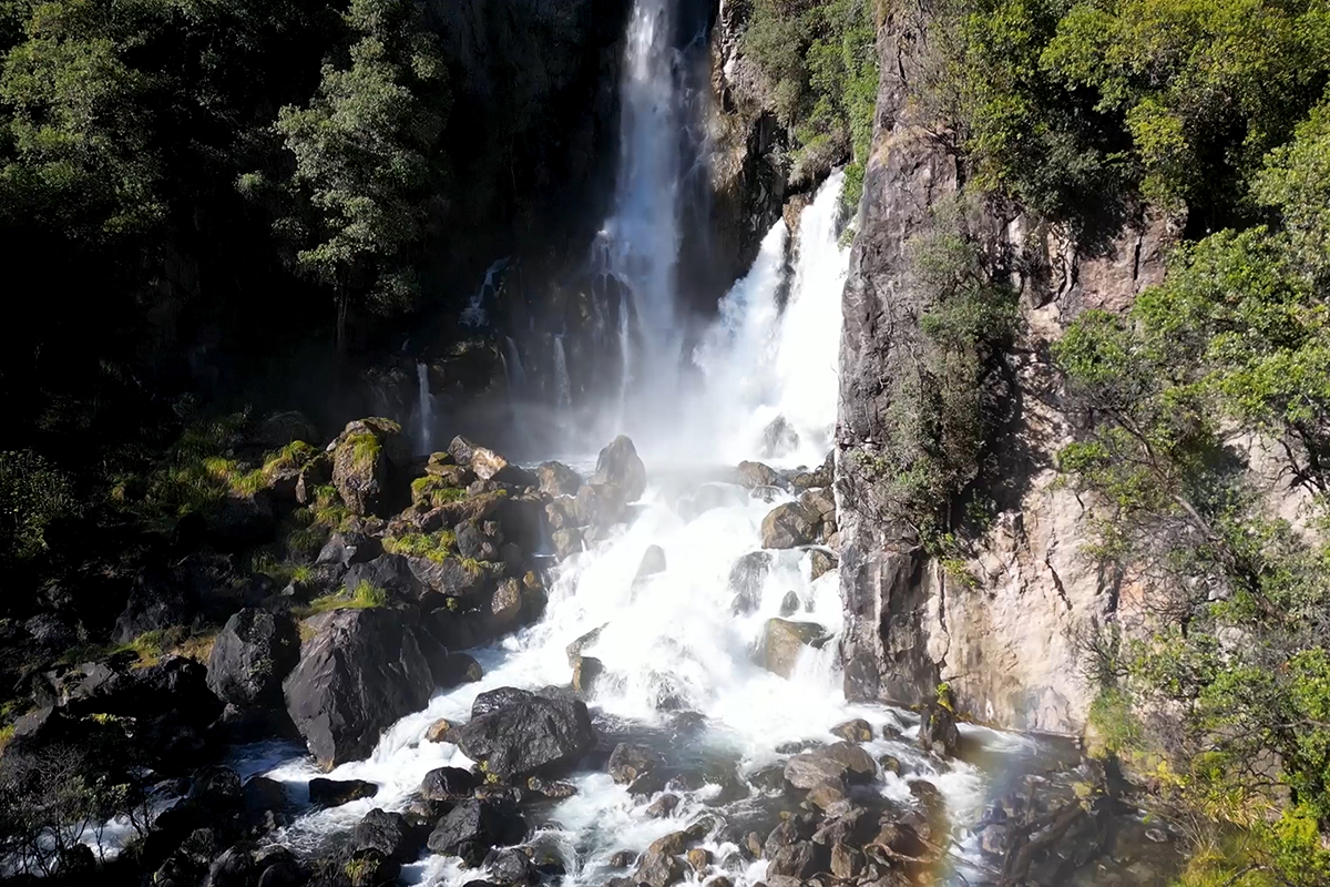 Tarawera Falls 3-sml